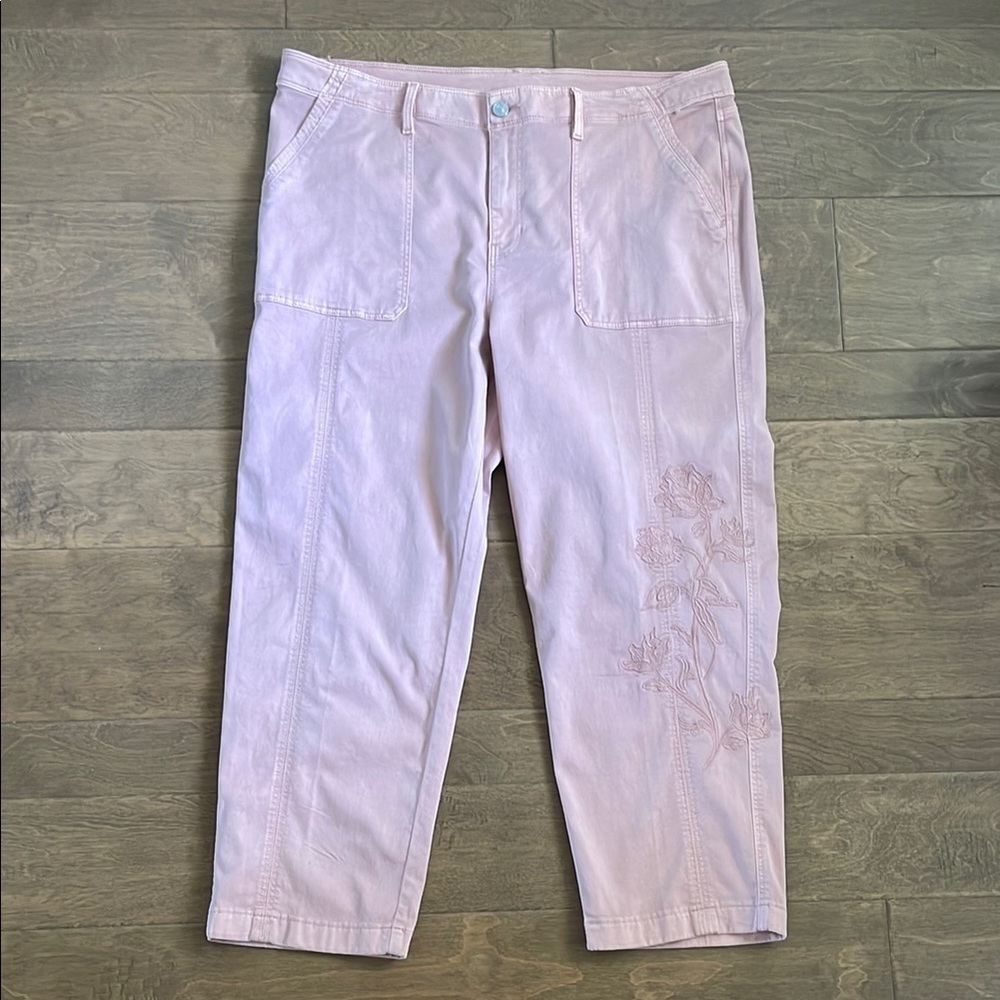 Chico’s Powder Pink Twill Ankle Pants Embroidered Size 16